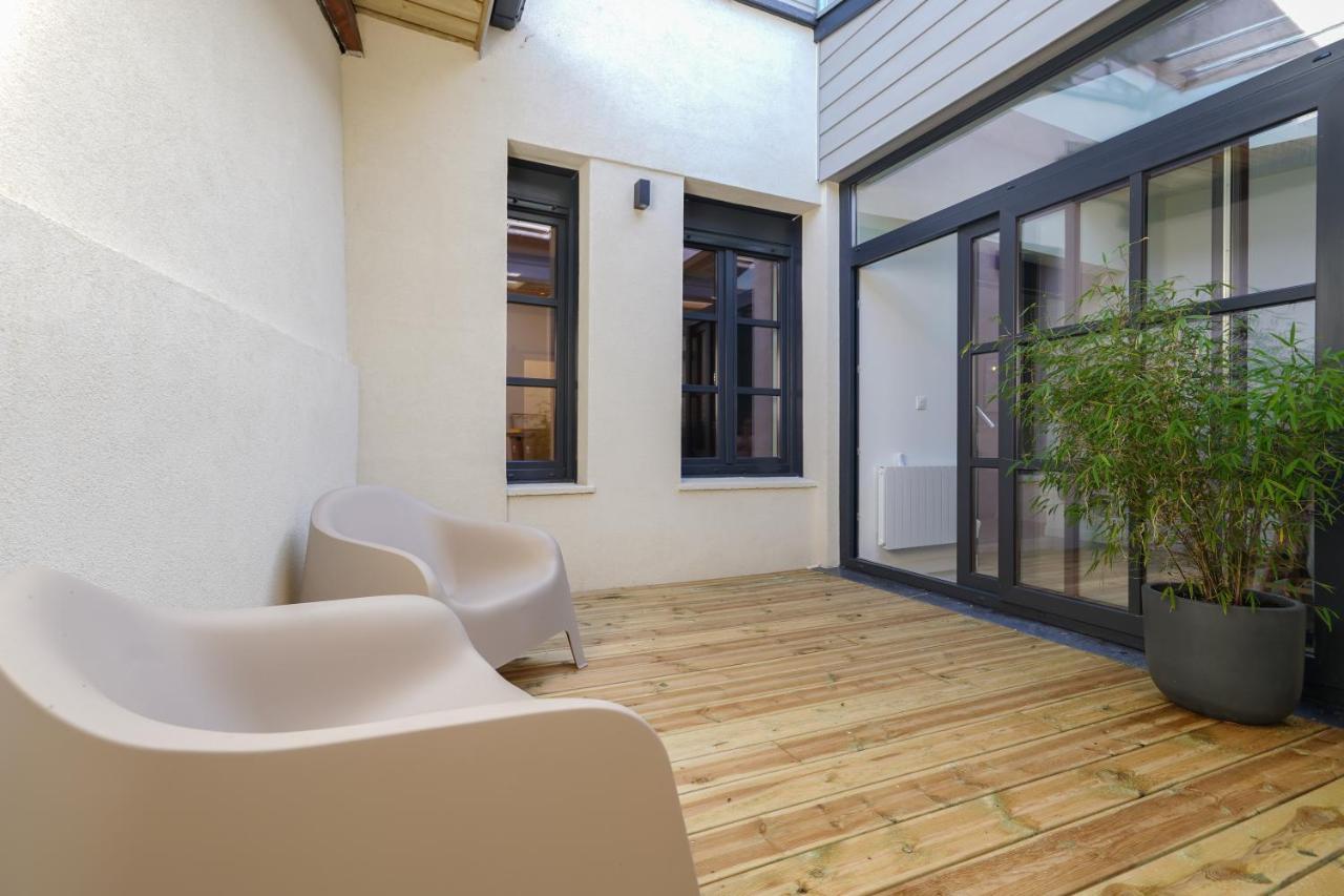 La Villa Berenice « Le Patio » En Coeur De Ville Saint-Amand-les-Eaux Exterior foto